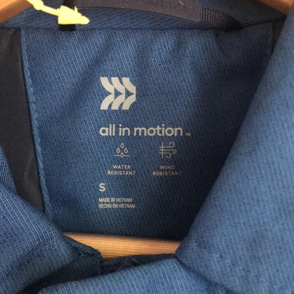 Water resistant Mens field jacket all in motion size small - Picture 5 of 7